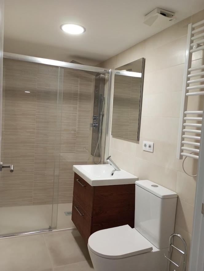 Apartamentos "El Balconico" Арґедас Екстер'єр фото